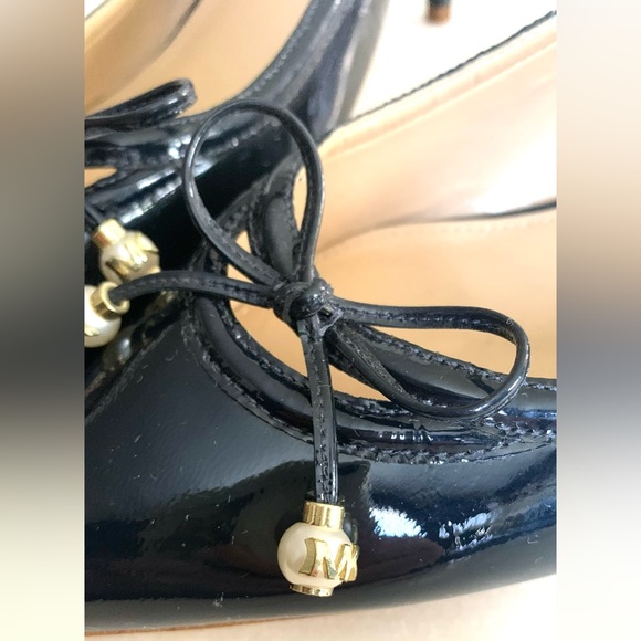 Michael Kors sling navy blue shoes. - Picture 3 of 7